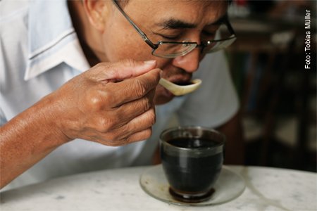 Kopi-Kaffe-Spezialitaet-Malaysia